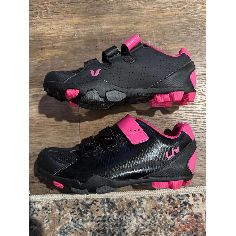Liv Womens Shoes Fera 2 Off-Road cycling Shoes Black Pink Size 7 EUC - Picture 2 of 7